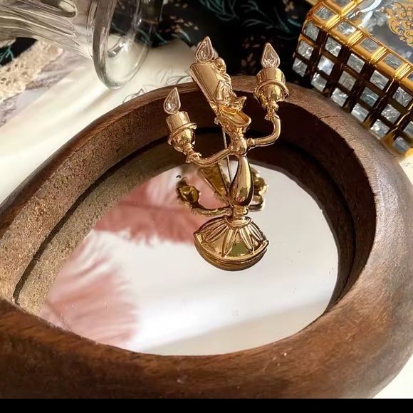 Betsey Johnson Beauty&Beast Gold Candleholder Brooch - Picture 4 of 15